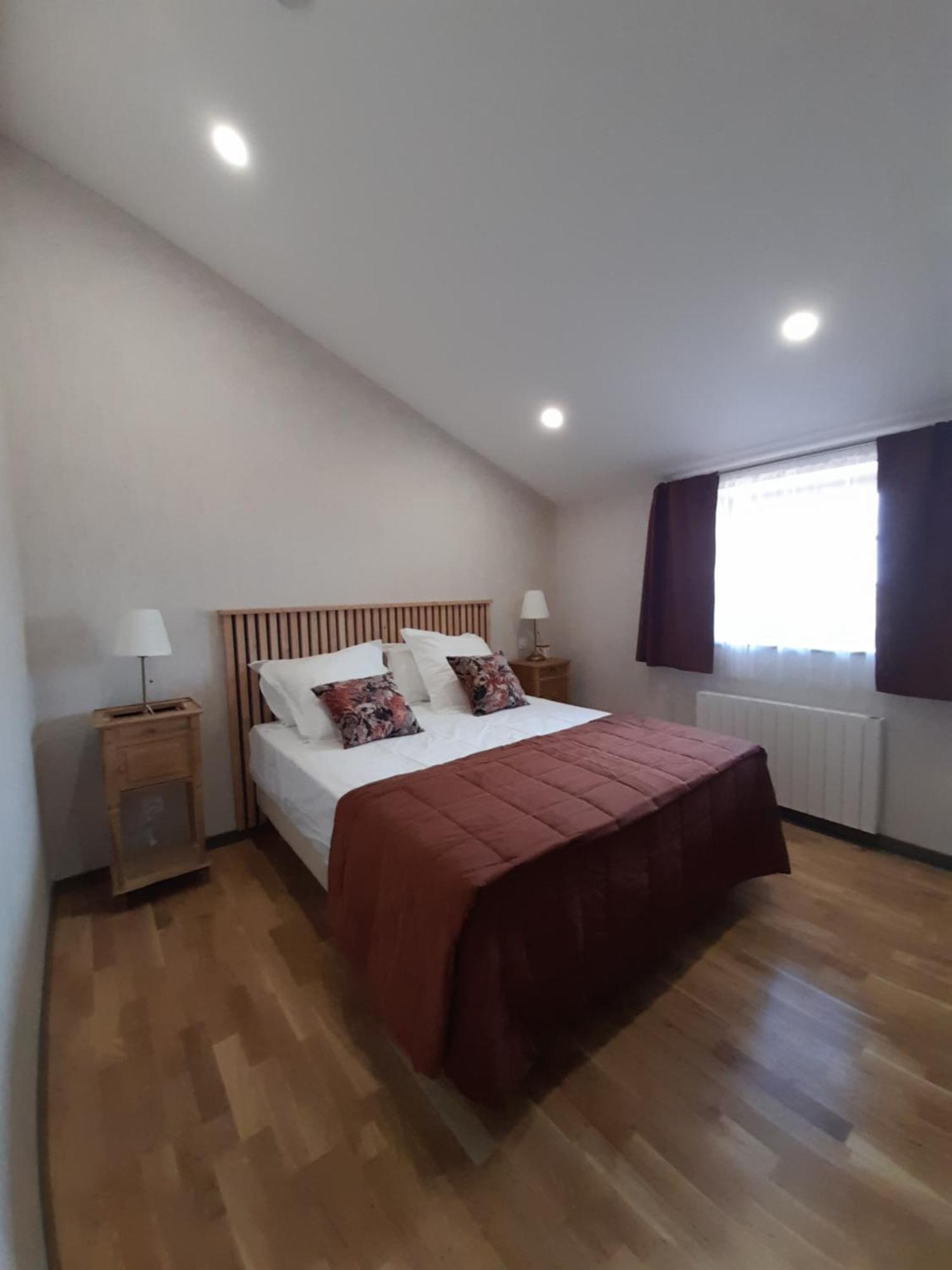 Les Pierres Roses Bed and Breakfast Coise Εξωτερικό φωτογραφία
